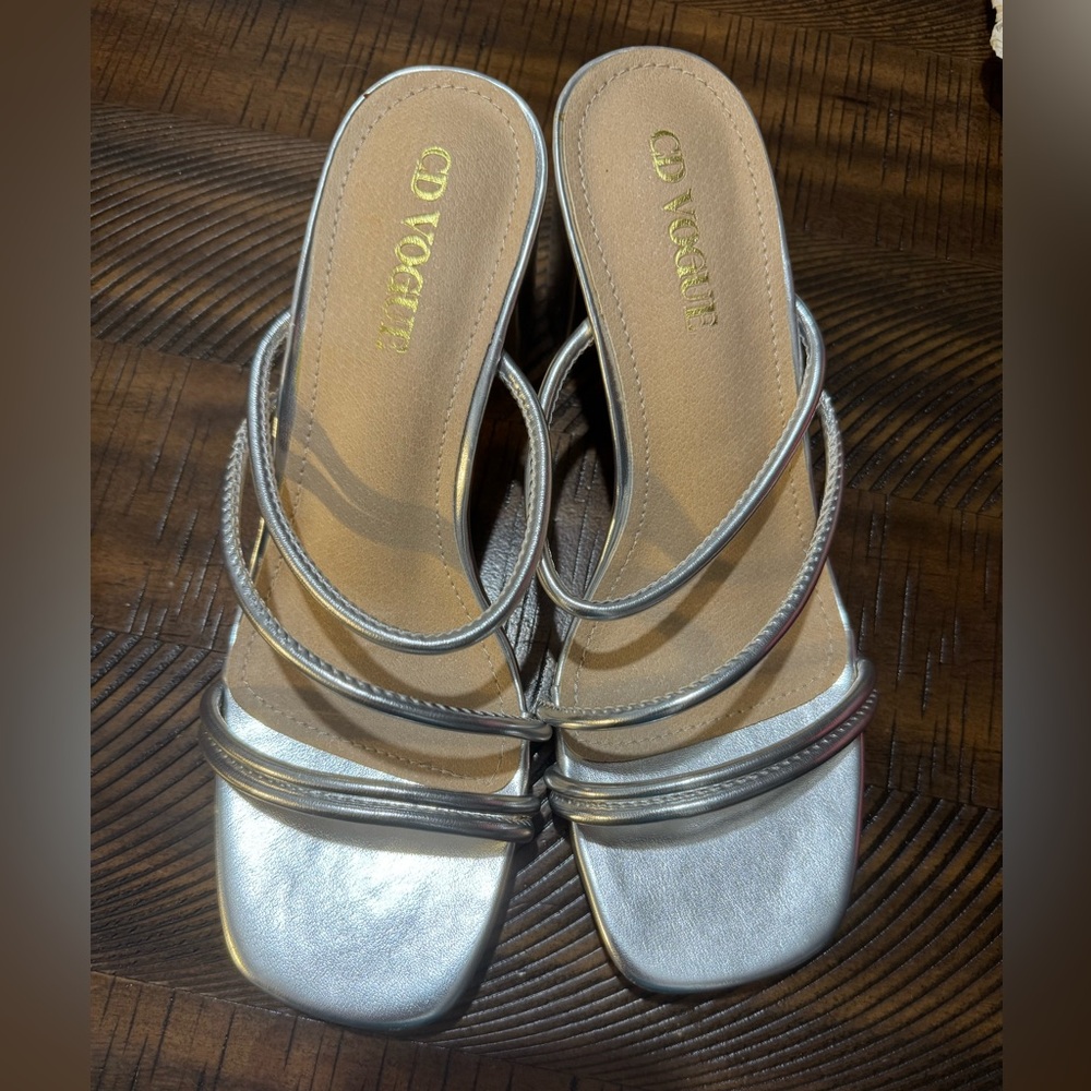 Vogue Metallic Silver Strappy Sandals